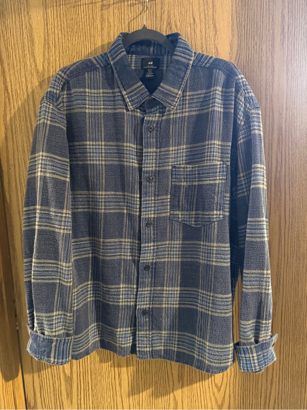 H&M Navy and Light Blue Plaid Relaxed Shirt